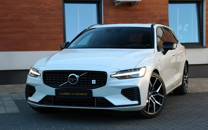 Volvo V60 cena 116500 przebieg: 182400, rok produkcji 2019 z Zelów małe 781